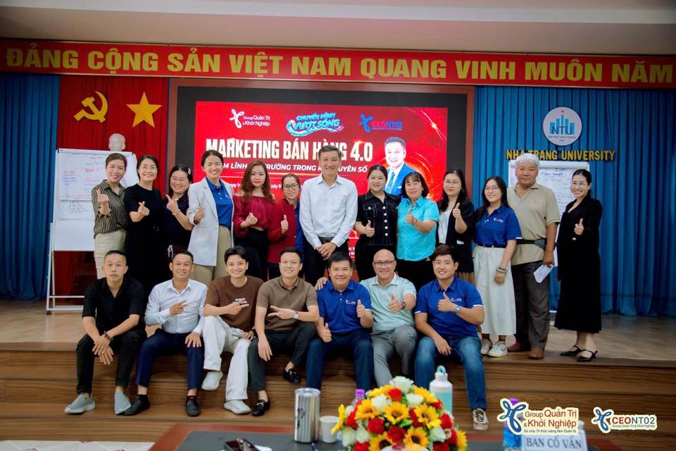 Lớp Marketing bán hàng 4.0